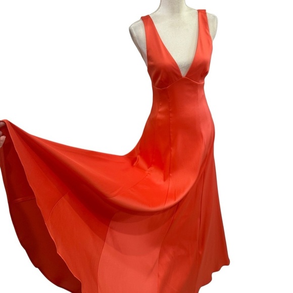 Antonio Melani Davina Size 0 NWT Mandarin Orange Sleeveless Low Back Gown - Picture 11 of 13